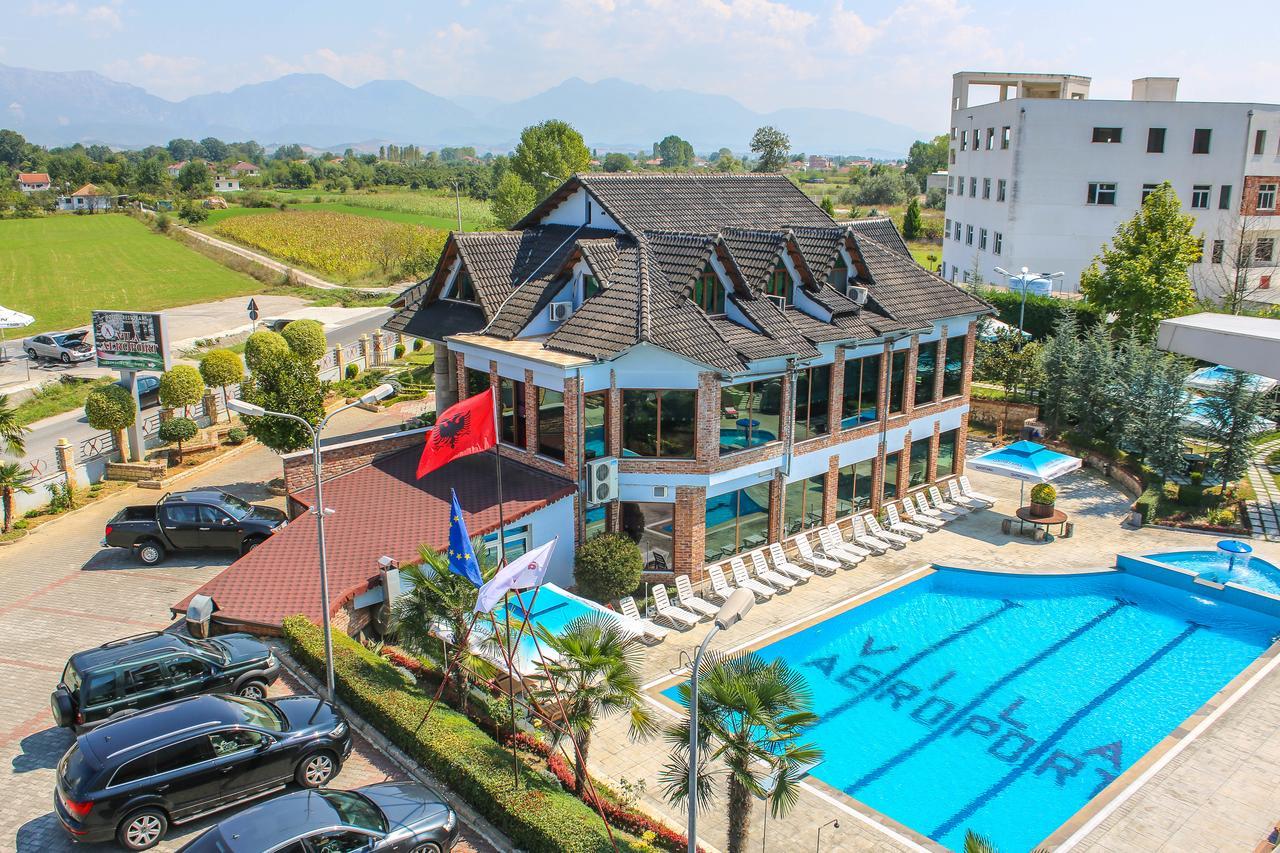 Hotel Vila Aeroport Ринас Экстерьер фото