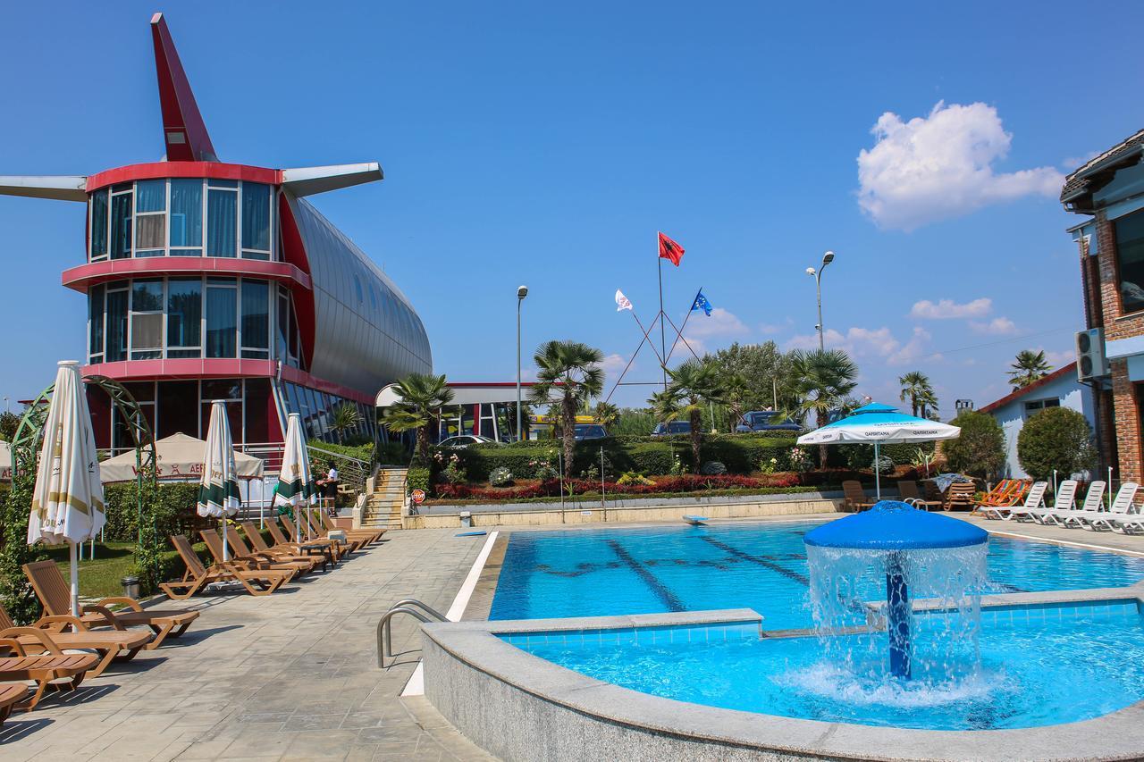 Hotel Vila Aeroport Ринас Экстерьер фото