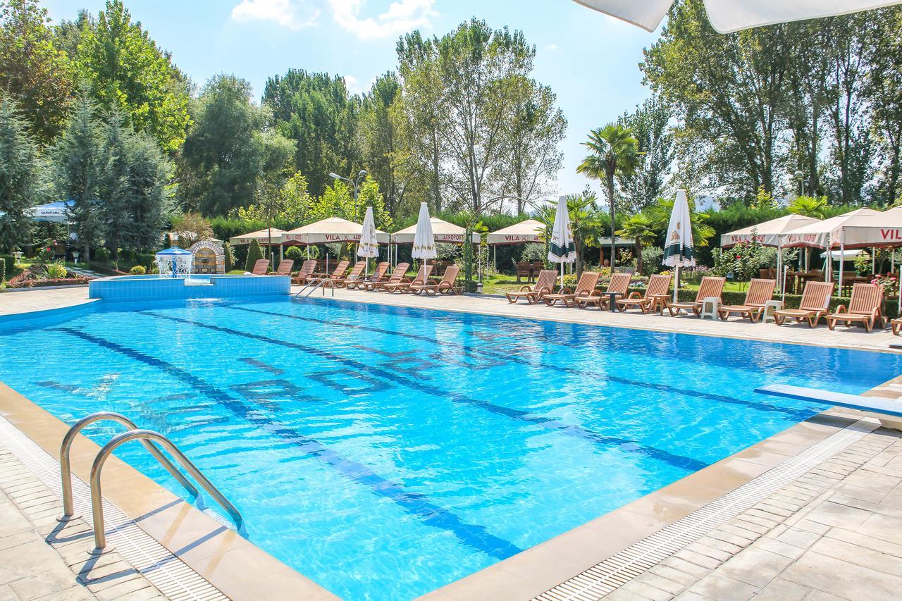 Hotel Vila Aeroport Ринас Экстерьер фото