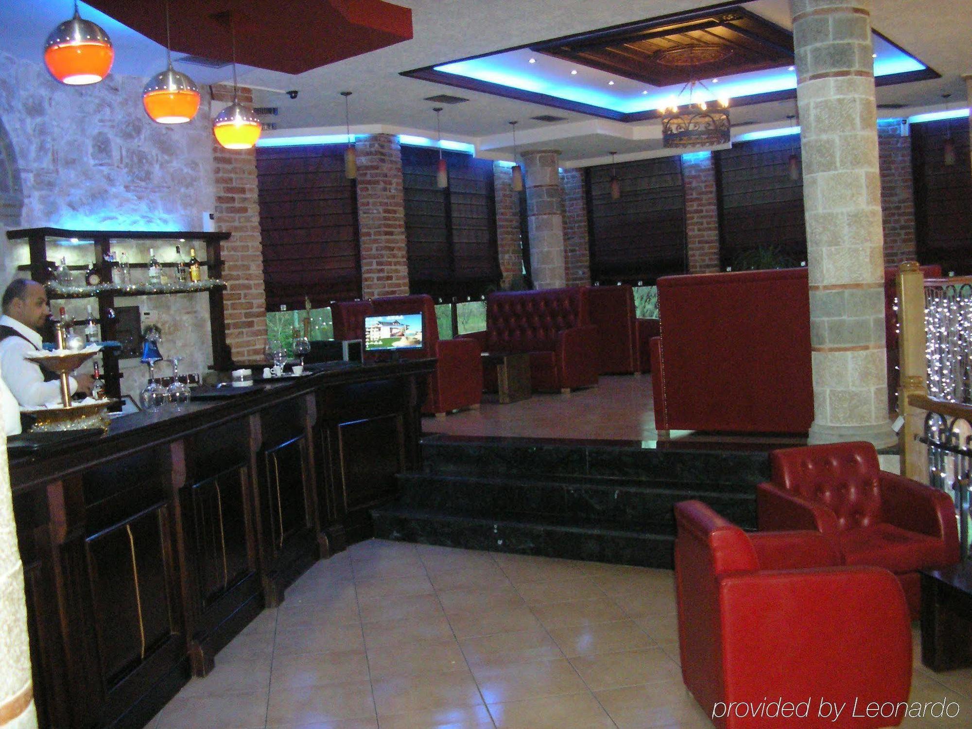 Hotel Vila Aeroport Ринас Экстерьер фото