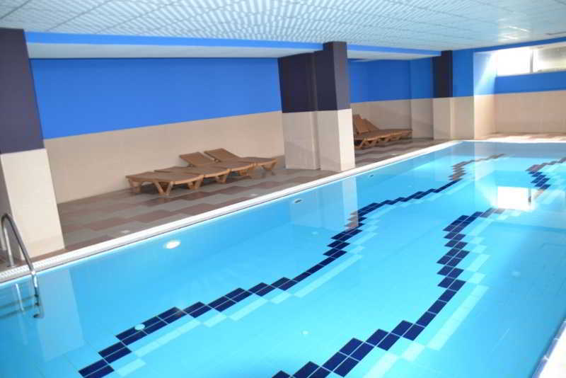 Hotel Vila Aeroport Ринас Экстерьер фото