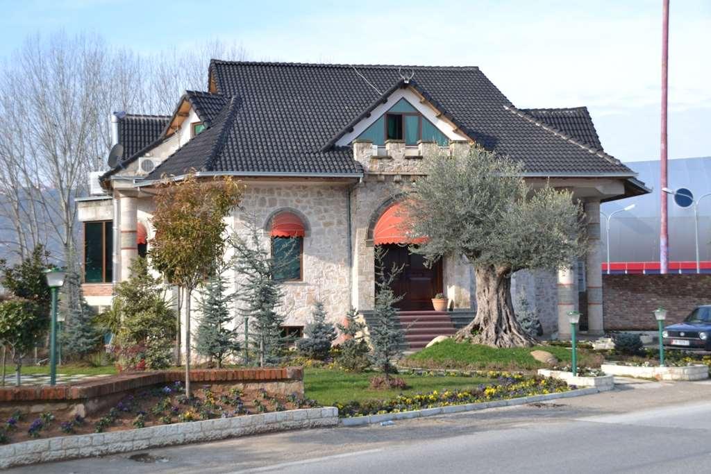 Hotel Vila Aeroport Ринас Экстерьер фото